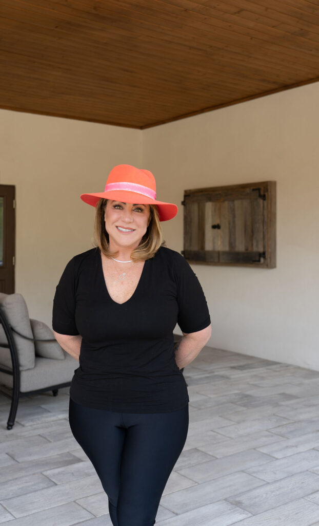 Woman with hat