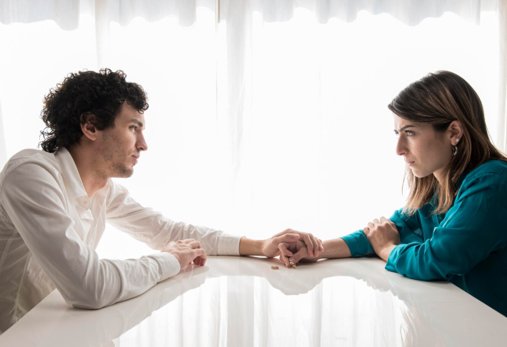Top 10 Red Flags Not to Ignore When Dating Someone New