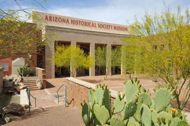 date ideas in Tempe for couples on a budget